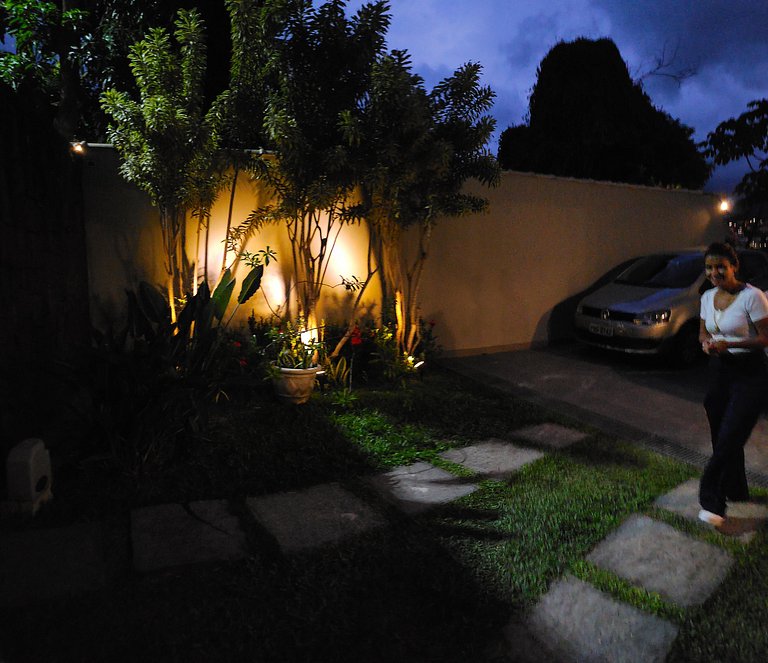 Suíte 01 - Piso Superior com Vista Mar e Montanha