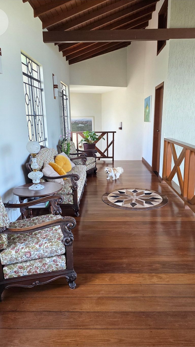 Suíte 03 - Piso Térreo com Varanda Vista 180°
