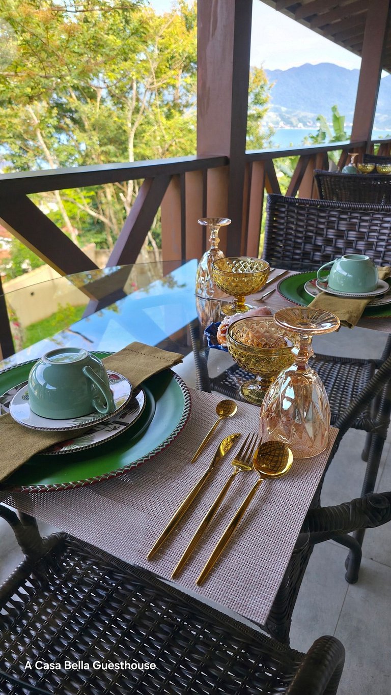 Suíte 02 Piso Superior, hidro e varanda vista 180º