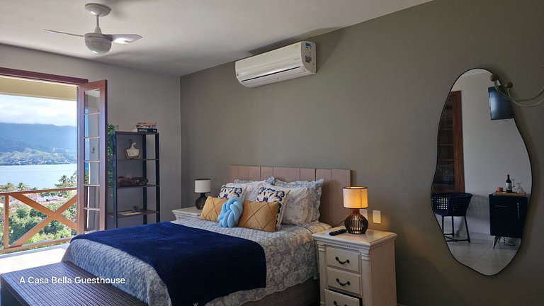 Suíte 03 - Piso Térreo com Varanda Vista 180°